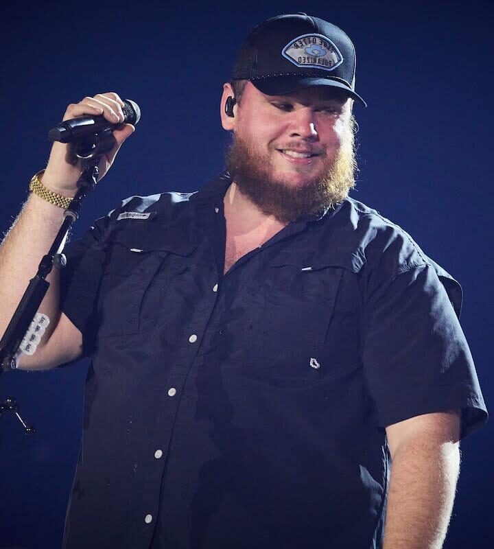 Luke Combs Tour 2024 Setlist: Unforgettable Song Choices